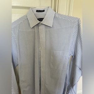 Men’s Pierre Cardin slim fit size small dress shirt